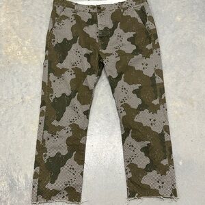 Levi & Strauss Co Camouflage Pants 38 X 34